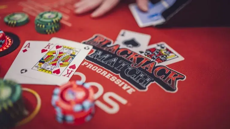 Spins blackjack game